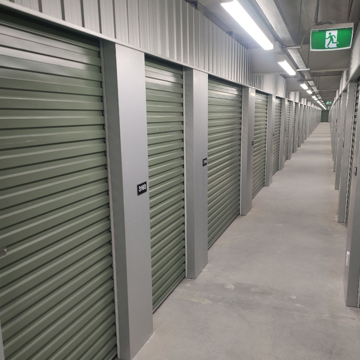 ประตูคลังสินค้าชัตเตอร์แบบโรลเลอร์แบบโรลเลอร์ที่กำหนดเอง